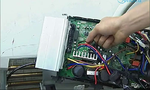 三亚美的空调电话是多少